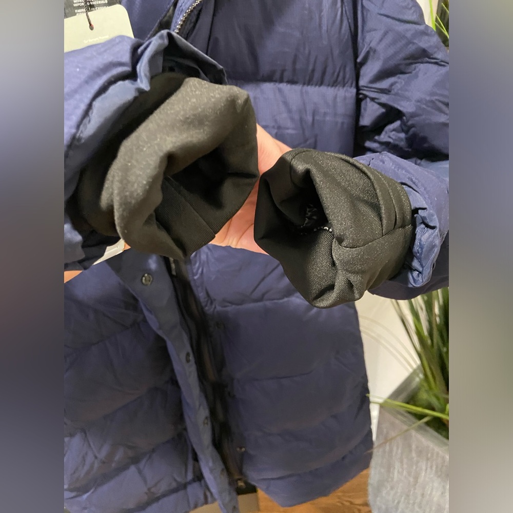 Canada Goose Alliston Down Coat - Picture 7 of 12